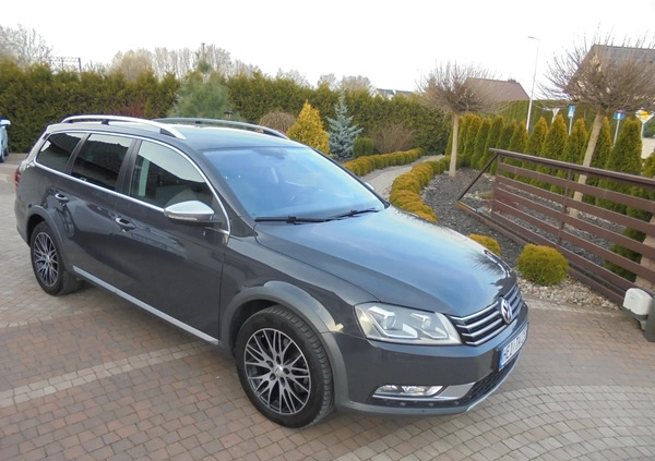 Volkswagen Passat cena 42200 przebieg: 289000, rok produkcji 2014 z Mogilno małe 667